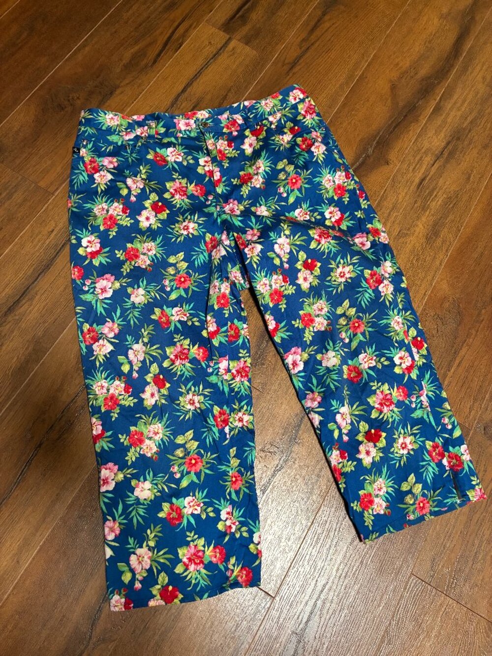 Lauren Ralph Lauren blue floral cropped pants capris Size 16 Resort Tropical...